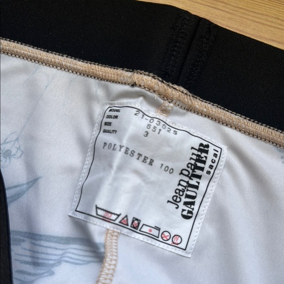 Sacai x Jean Paul Gaultier Black and Pink Graphic Leggings 3 new with tag - Picture 4 of 7